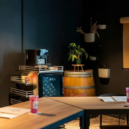 Moxy Paris Charles De Gaulle Airport Otel Roissy-en-France